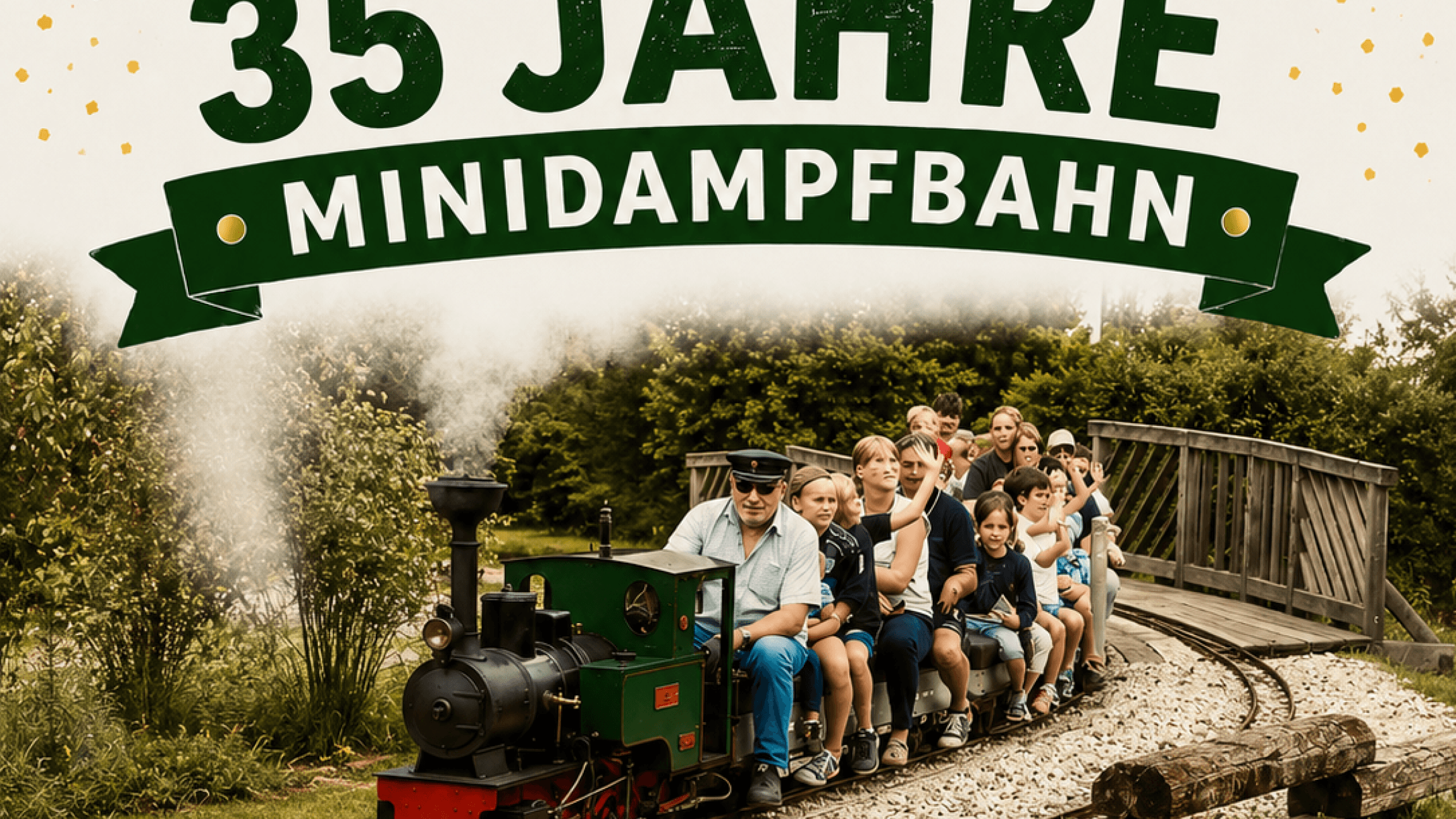 Blick auf die Minidampfbahn, mit der Kinder fahren und die Überschrift "35 Jahre Minidampfbahn".