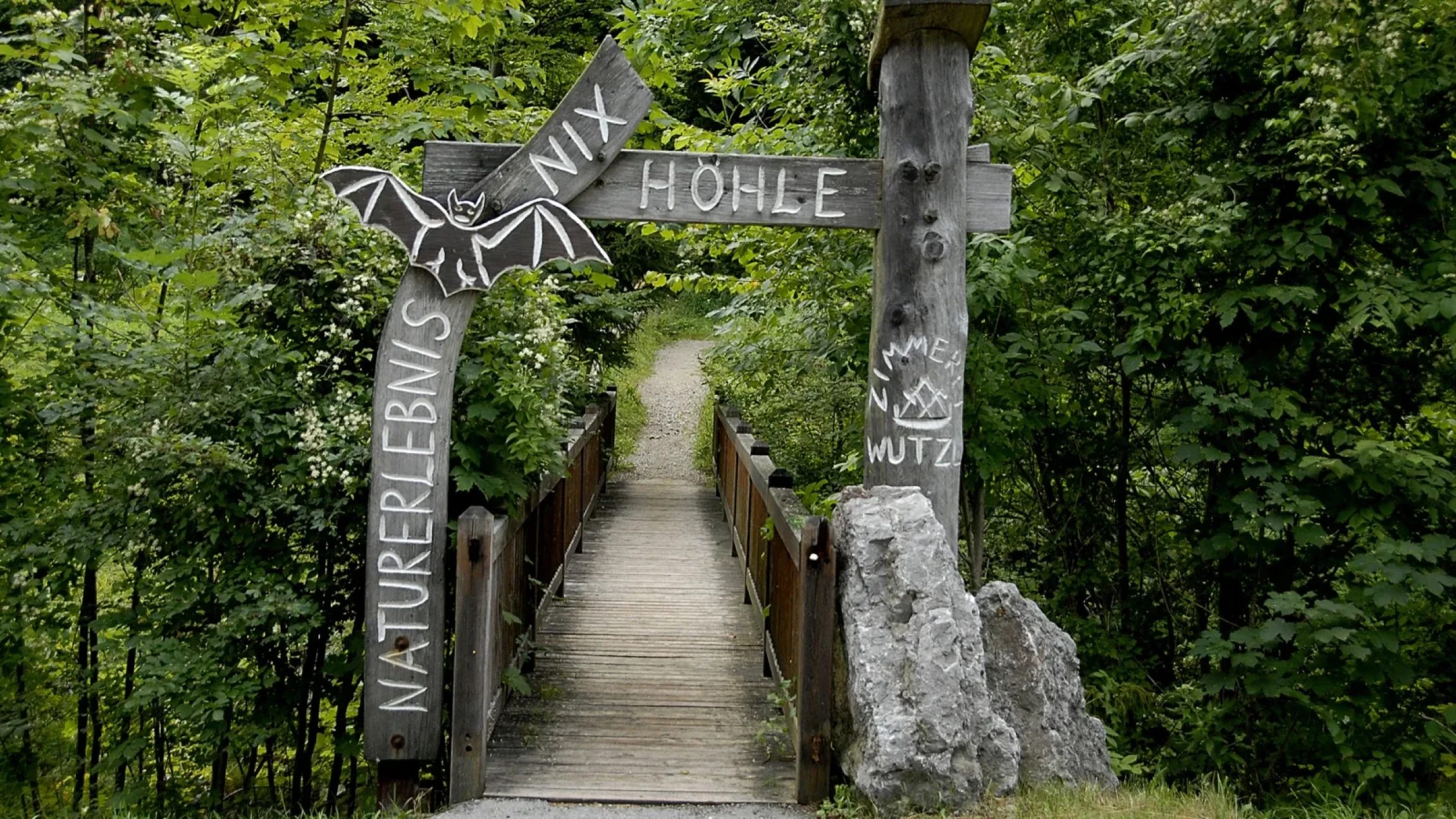 Eingang der Nixhöhle in Frankenfels.