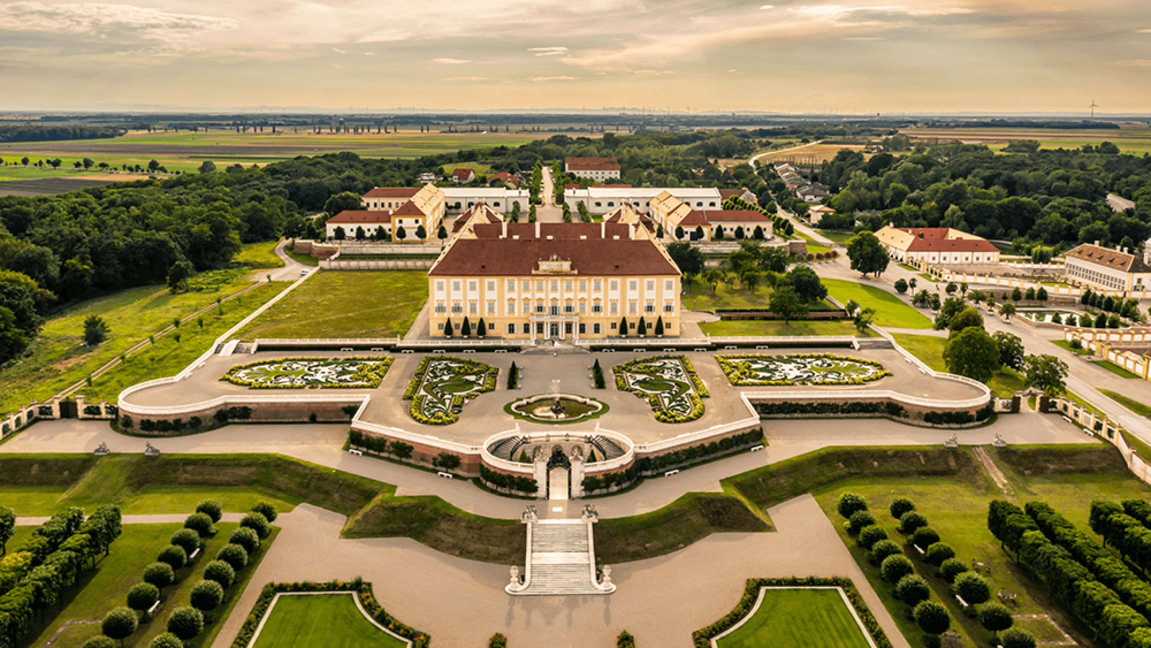 Schloss Hof und Umgebung