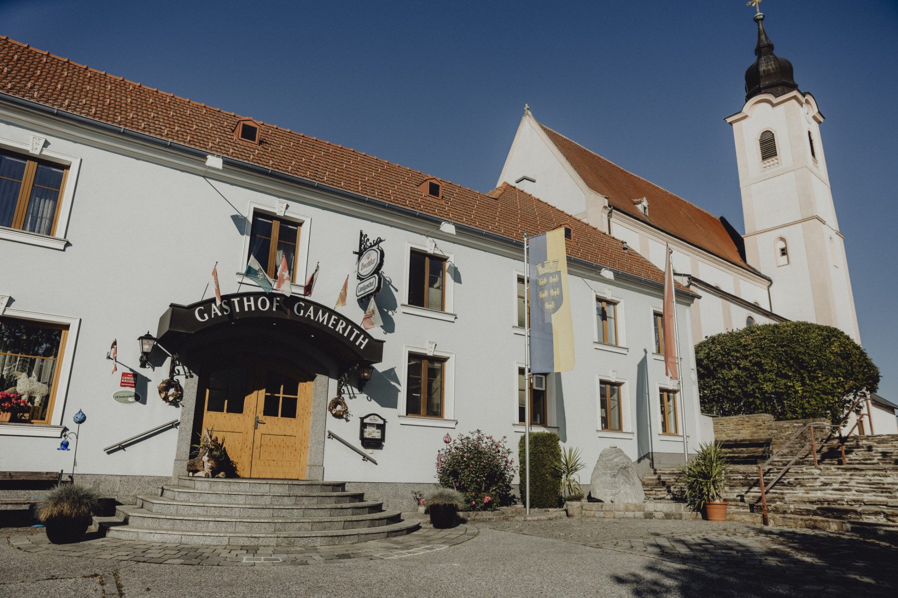 Wirtshaus neben Wallfahrtskirche St. Marein