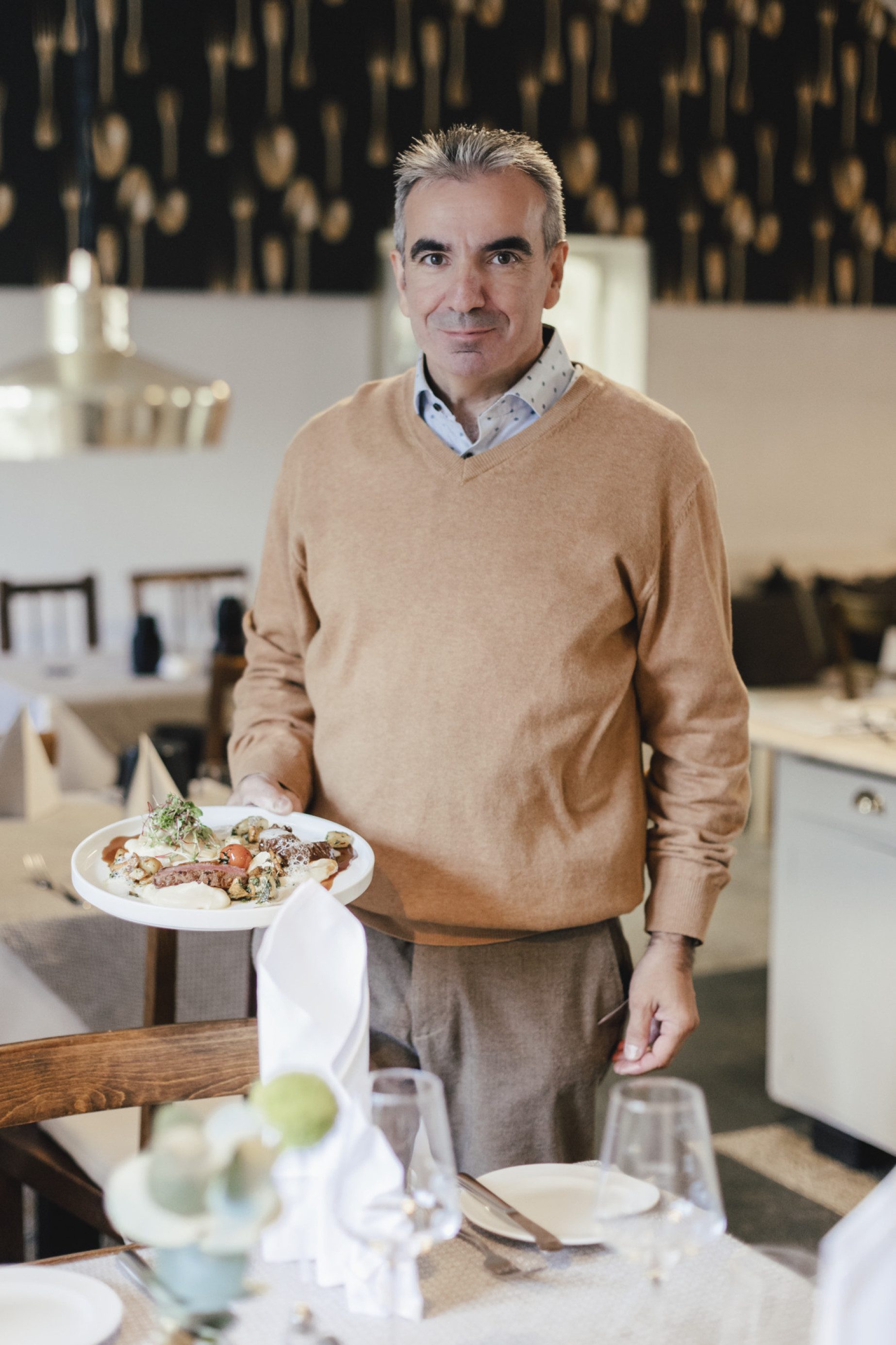 Wirt und Sommelier Martin Blauensteiner