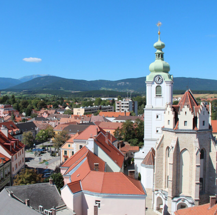Blick auf die Kirche in Neunkirchen