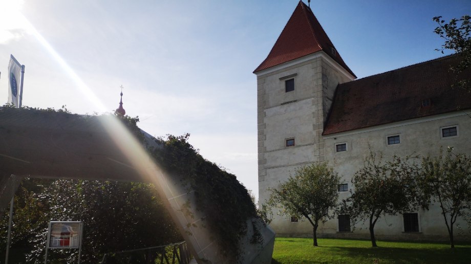 Blick in den leeren Fadenbach, © Malinowsky